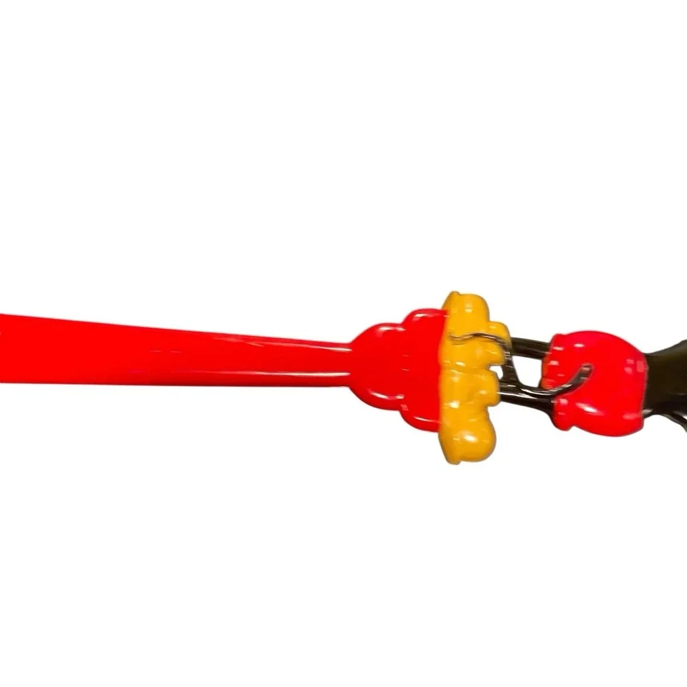 Vintage Walt Disney World Back Scratcher Mickey Mouse Arms Up Classic